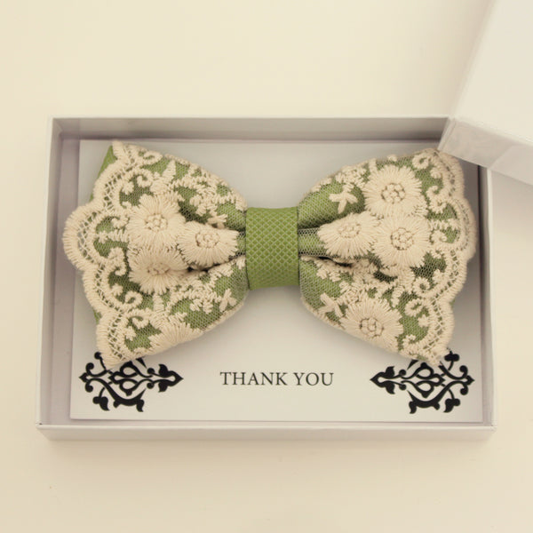 Green lace bow tie,  Handmade lace bow tie, Thank you gift, Pre-Tied Bow Tie, best man bow tie, ring bearer bow tie gift
