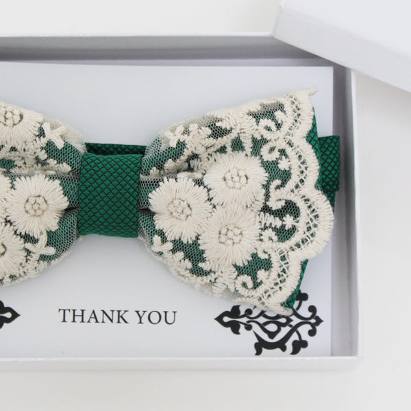 Emerald Green lace bow tie, Best man request gift, Groomsman bow tie, Man of honor gift, Best man bow, man of honor, Handmade Thank you gift