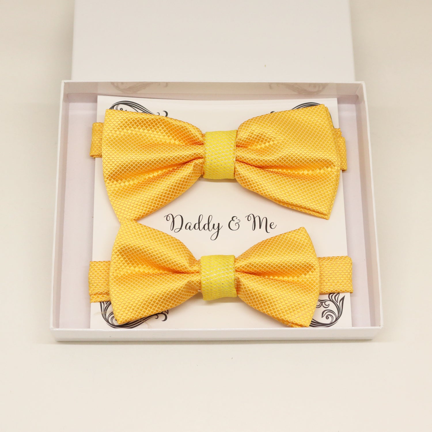 Sunny Yellow Bow tie set for daddy and son, Daddy me gift set, Grandpa gift, Father son match, Toddler bow tie, daddy me bow, Yellow bow tie