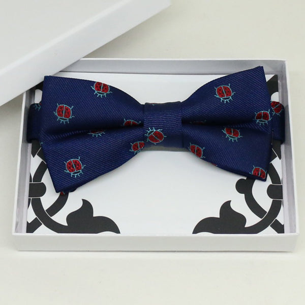 Navy Red lady bug bow tie, Best man request gift, Groomsman bow tie, Man of honor gift, Best man bow tie, best man gift, Lucky bow, thankyou